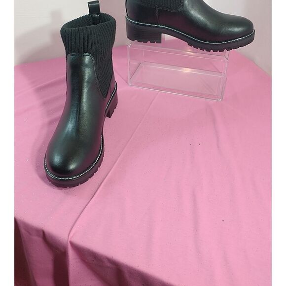 Women's Black Ankle BootsKensie Womens SZ 7.5M Chelsea Leather Boot, Black - Picture 1 of 8